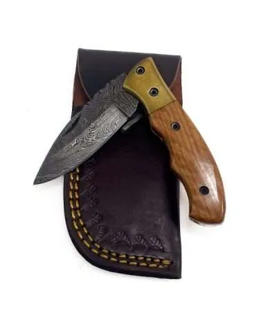 Olive wood handle with Brass bolster and Damascus steel blade