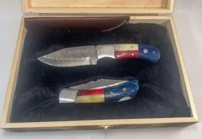 Folding Knife Flag-colored wood and bone handle with Steel bolster on Damascus Steel blade Fixed-blade Knife Flag-colored wood and bone handle with Steel bolster on Damascus Steel blade